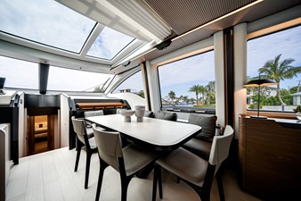 2026 Azimut S8 27