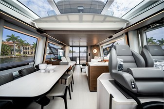 2026 Azimut S8 29