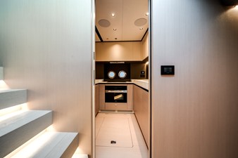 2026 Azimut S8 34