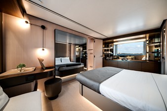 2026 Azimut S8 37