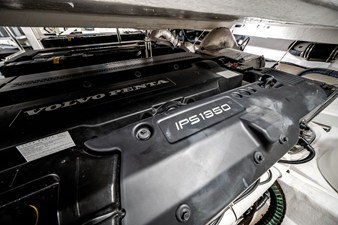 2026 Azimut S8 84