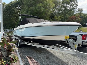 Boston Whaler 210 VANTAGE 0 2026 Boston Whaler 210 VANTAGE 1