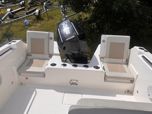 2026 Boston Whaler 210 VANTAGE 20