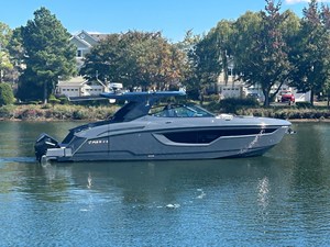 Cruisers Yachts 38 GLS-OB SB 1 2024 Cruisers Yachts 38 GLS-OB SB 2