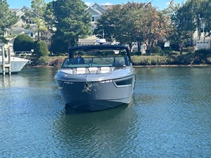 Cruisers Yachts 38 GLS-OB SB 7 2024 Cruisers Yachts 38 GLS-OB SB 8