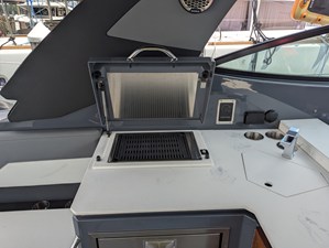Cruisers Yachts 38 GLS-OB SB 21 2024 Cruisers Yachts 38 GLS-OB SB 22