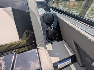 Cruisers Yachts 38 GLS-OB SB 34 2024 Cruisers Yachts 38 GLS-OB SB 35
