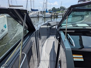 Cruisers Yachts 38 GLS-OB SB 35 2024 Cruisers Yachts 38 GLS-OB SB 36