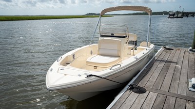 Scout 188 Sportfish 4 2027 Scout 188 Sportfish 5