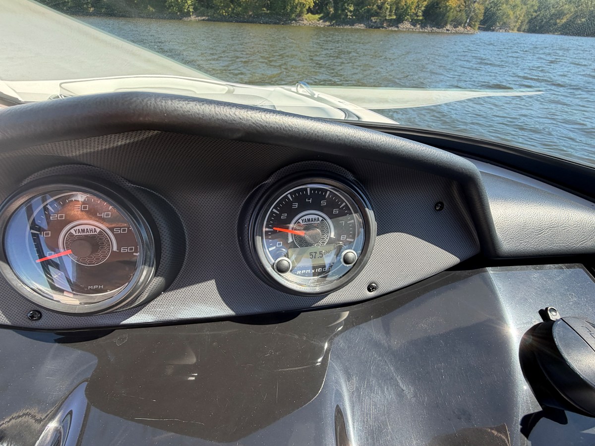 2017 Yamaha AR195 19