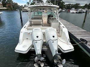 Boston Whaler 320 VANTAGE 1 2017 Boston Whaler 320 VANTAGE 2