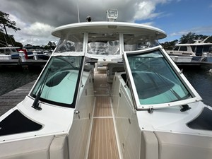 Boston Whaler 320 VANTAGE 21 2017 Boston Whaler 320 VANTAGE 22