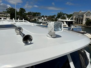 Boston Whaler 320 VANTAGE 32 2017 Boston Whaler 320 VANTAGE 33