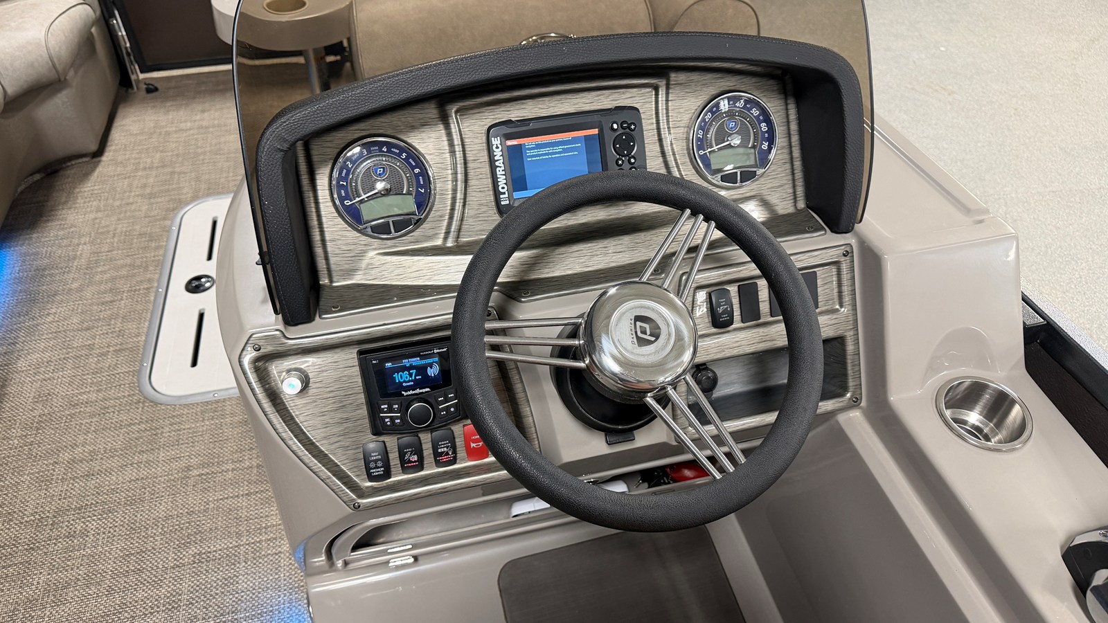 2019 Premier 230 SUNSATION 49