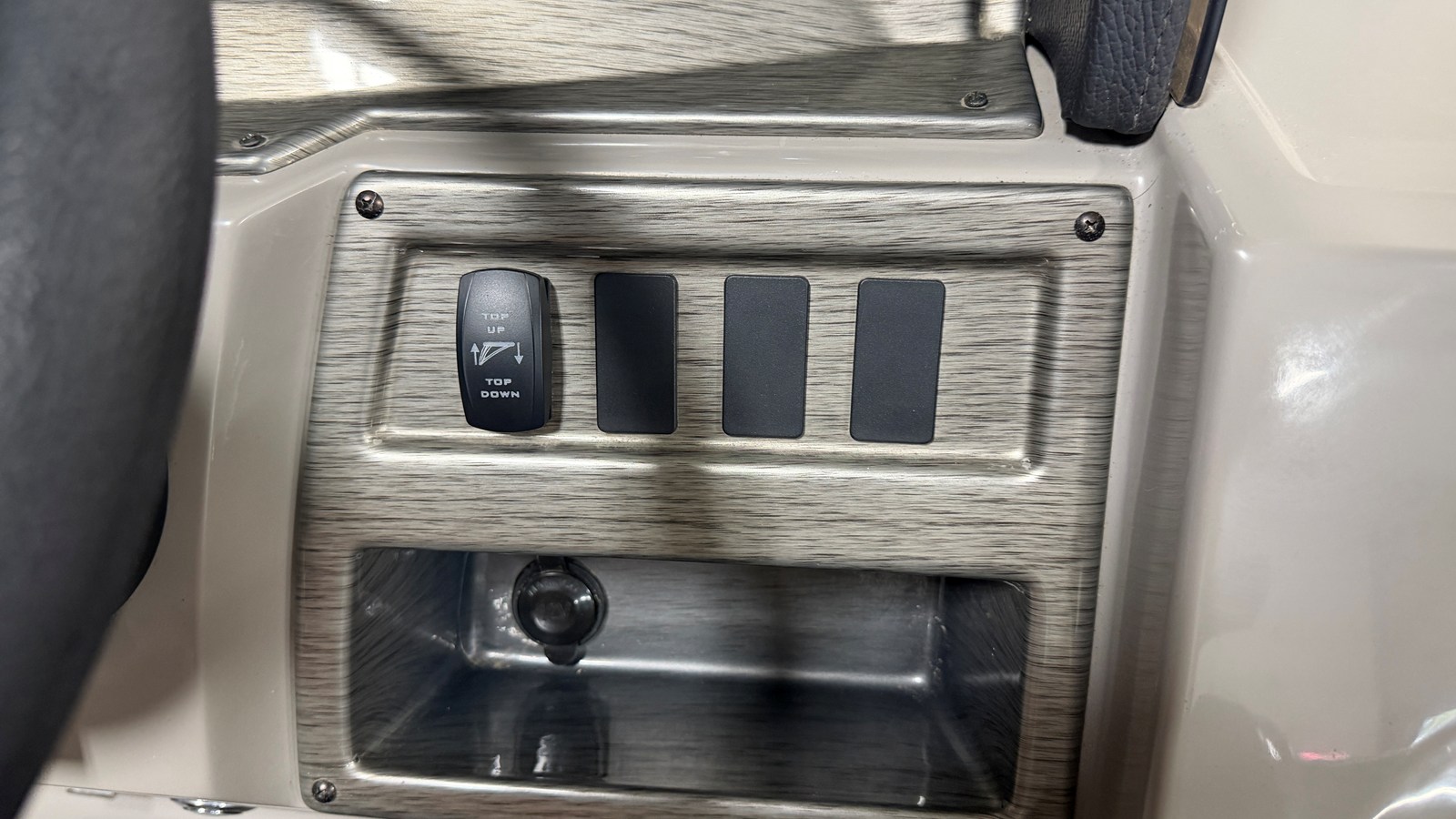 2019 Premier 230 SUNSATION 51