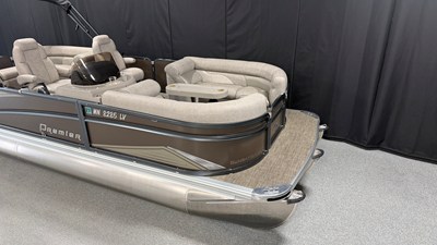 2019 Premier 230 SUNSATION 8