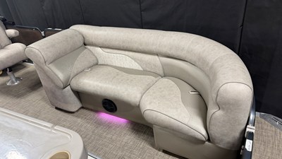 2019 Premier 230 SUNSATION 20