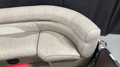 2019 Premier 230 SUNSATION 21