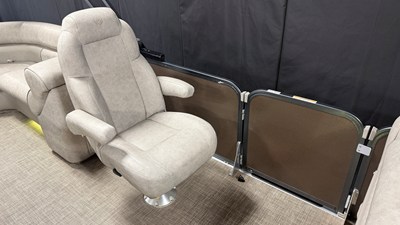 2019 Premier 230 SUNSATION 32