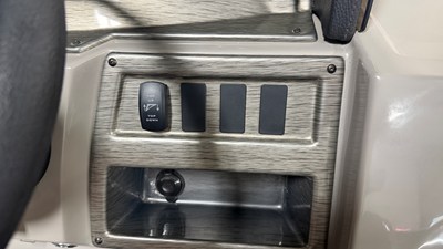 2019 Premier 230 SUNSATION 51