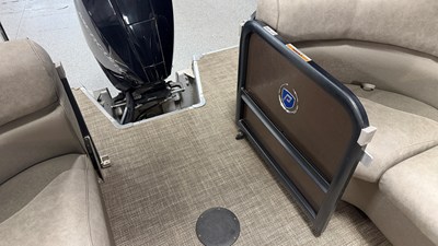2019 Premier 230 SUNSATION 74