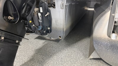 2019 Premier 230 SUNSATION 81