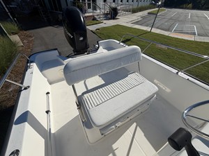 2012 Boston Whaler 170 MONTAUK 13
