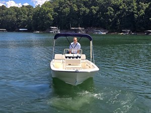 Boston Whaler 170 Montauk 2 2027 Boston Whaler 170 Montauk 3
