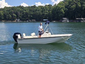Boston Whaler 170 Montauk 4 2027 Boston Whaler 170 Montauk 5
