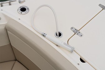 2027 Boston Whaler 240 Vantage 89