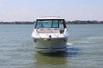 Sea Ray Sundancer 320 Outboard 5 2026 Sea Ray Sundancer 320 Outboard 6