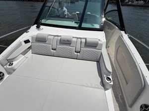 Sea Ray Sundancer 320 Outboard 13 2026 Sea Ray Sundancer 320 Outboard 14