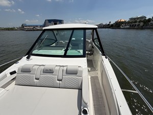 Sea Ray Sundancer 320 Outboard 17 2026 Sea Ray Sundancer 320 Outboard 18