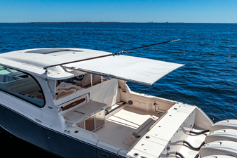 Grady-White Freedom 415 4 2026 Grady-White Freedom 415 5