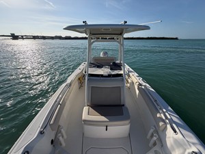 2021 Boston Whaler 230 OUTRAGE 10