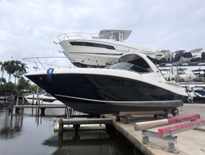 Sea Ray SUNDANCER 330 9 2016 Sea Ray SUNDANCER 330 10