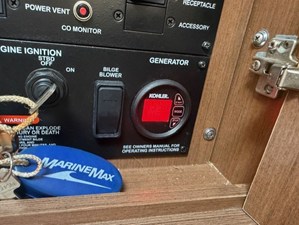 Sea Ray SUNDANCER 330 32 2016 Sea Ray SUNDANCER 330 33
