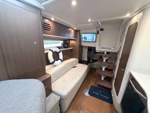 Sea Ray SUNDANCER 330 35 2016 Sea Ray SUNDANCER 330 36