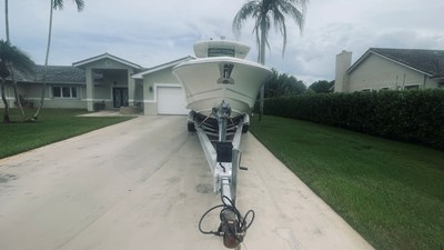 Boston Whaler 330 OUTRAGE 9 2018 Boston Whaler 330 OUTRAGE 10