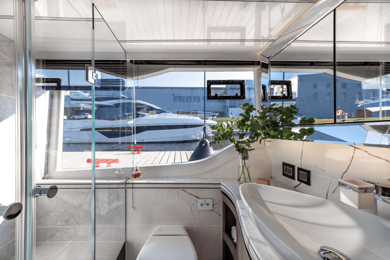 2027 Galeon 560 FLY 30