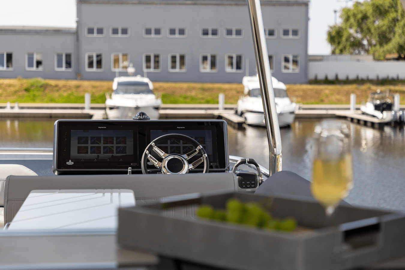 2027 Galeon 560 FLY 63