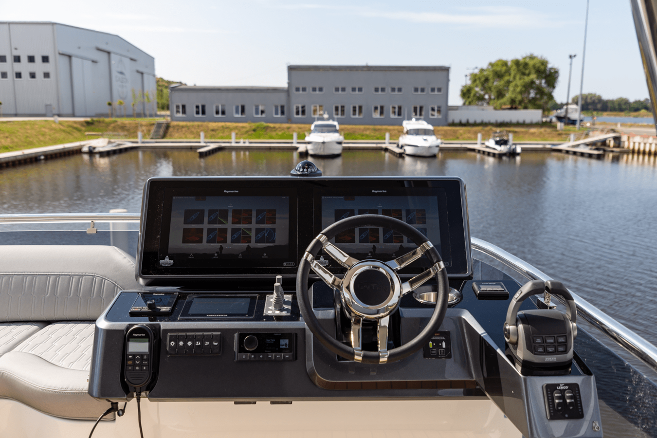 2027 Galeon 560 FLY 67