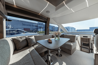 2027 Galeon 560 FLY 19