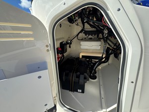 Boston Whaler 170 Montauk 8 2027 Boston Whaler 170 Montauk 9