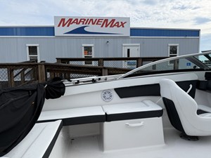 2019 Four Winns HD 200 FREEDOM 15