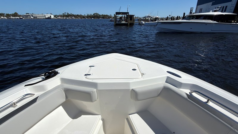 2027 Boston Whaler 330 Outrage 9