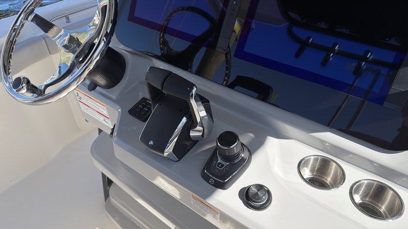 2027 Boston Whaler 330 Outrage 26