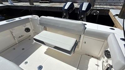 2027 Boston Whaler 330 Outrage 34
