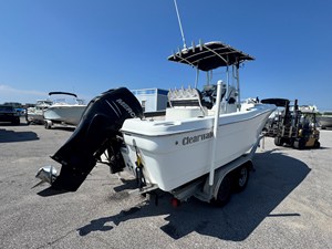 2016 Clearwater 220 CE 7