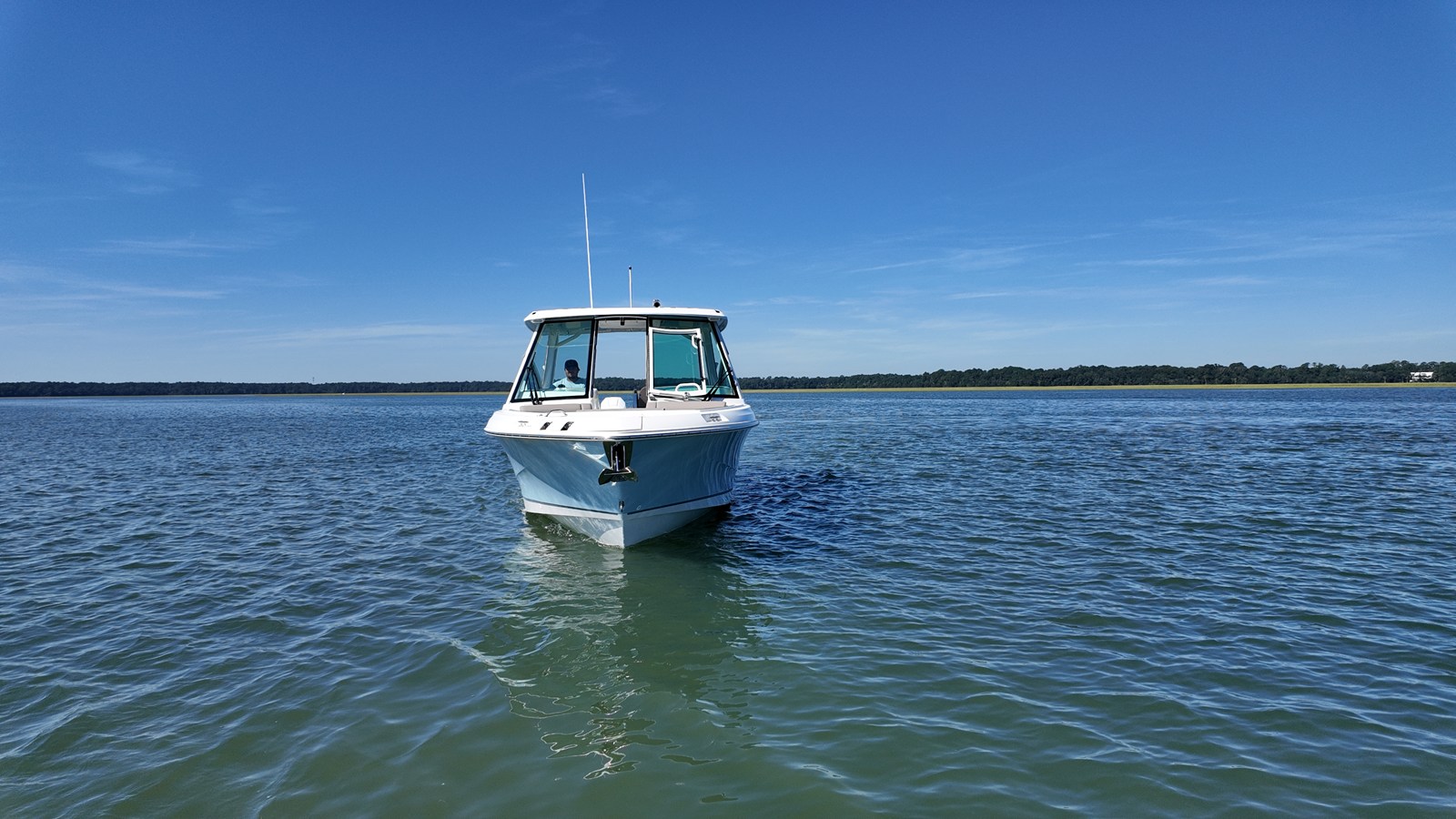 2027 Boston Whaler 330 Vantage 34